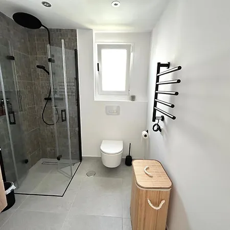 Nelu En Zona * Nerja