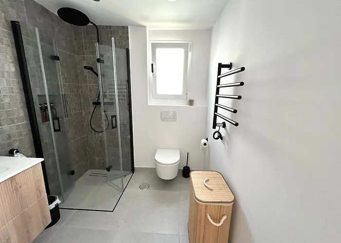 Nelu En Zona * Nerja