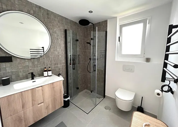 Nelu En Zona アパート